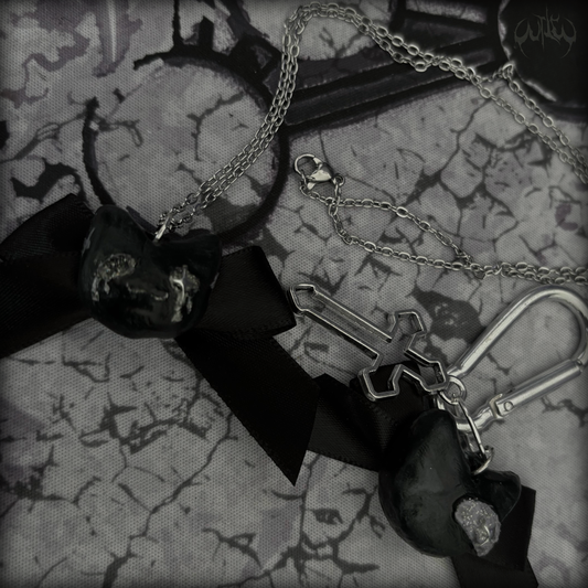 "cutted" cat necklace + keychain 1 OF 1